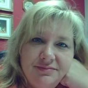 Meet your Posher, Pam